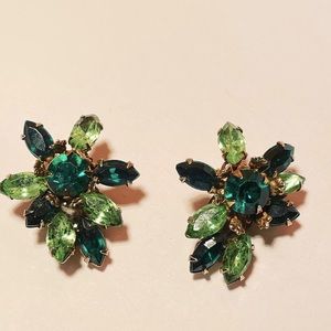 Vintage 1960s Cathe clip on earrings